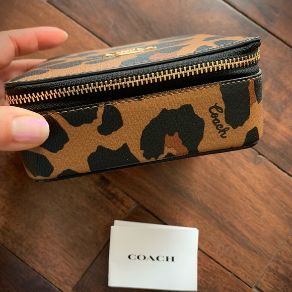 Leopard Print Leather Jewelry Box - Picture 4 of 6